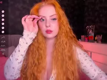 Redhotvixen_ from Chaturbate