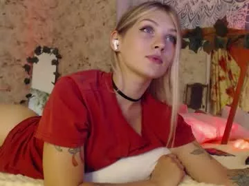 Redmoonhead from Chaturbate