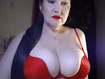 Renelce from Chaturbate