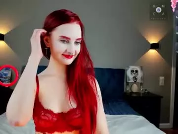 Riawoods from Chaturbate