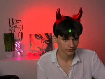 rico_steel from Chaturbate is Freechat