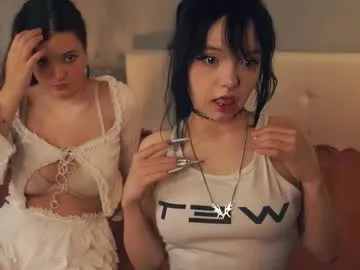 Girls: try live performances with matured performers, from dancing to quirks, in a variety of beautiful sex cams.