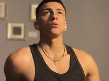 salvatore_romanoo from Chaturbate is Freechat