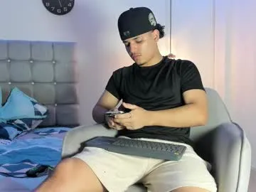 Samxx_muscle from Chaturbate