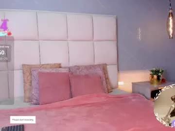 saramonroe1 from Chaturbate