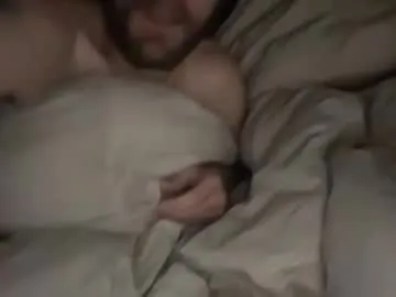 sexymommaandhandsomedaddy from Chaturbate is Freechat