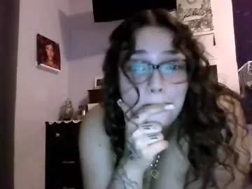 sexywhitebunny2001 from Chaturbate is Freechat