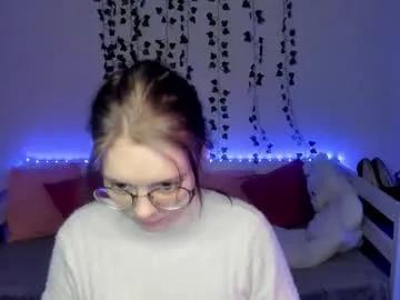 shy_elina01 from Chaturbate is Freechat