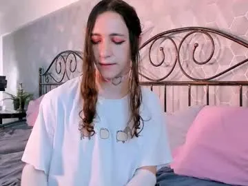 Silvermuse from Chaturbate