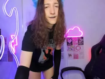 Silvermuse from Chaturbate