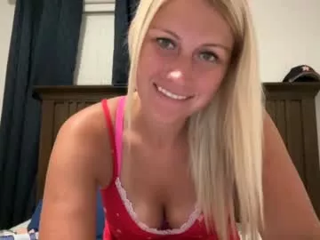 Smexxii93 from Chaturbate