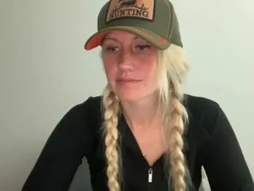 Smexxii93 from Chaturbate