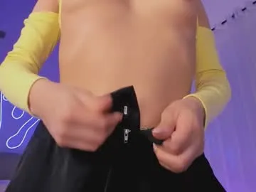 Sofly_s from Chaturbate