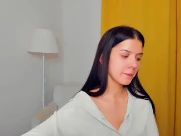 softlyy_bold from Chaturbate is Freechat