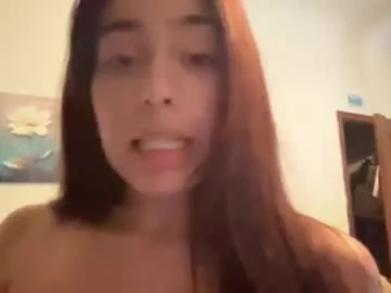 Spicypiscesxoxo from Chaturbate