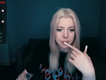 Succubus_leslie from Chaturbate