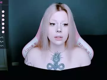 Succubus_leslie from Chaturbate
