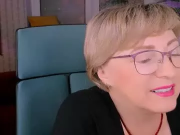 Sugarvi from Chaturbate