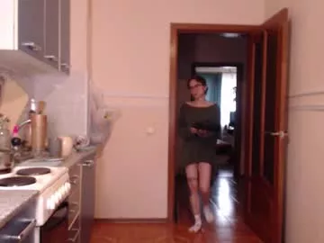 Sunshinehella from Chaturbate