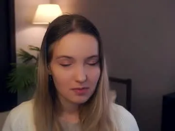 Tashinapetitto from Chaturbate