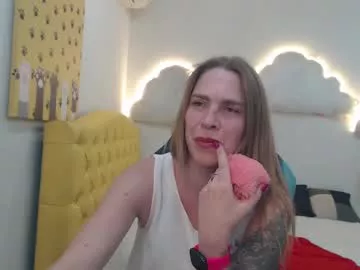 Tessadaybreak from Chaturbate
