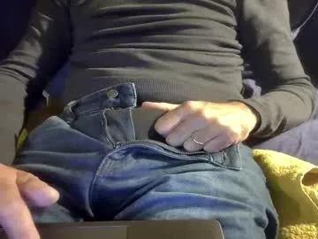 thickrum from Chaturbate is Freechat