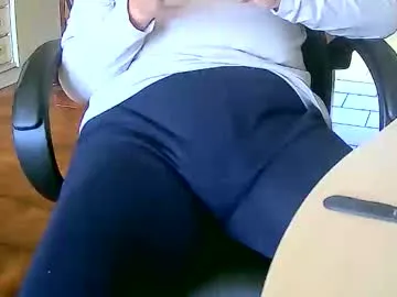 tobikoyuzu from Chaturbate is Freechat