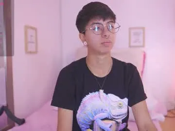 tommy_blue1 from Chaturbate is Freechat