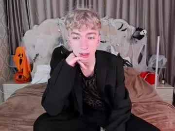 Trevorbenson from Chaturbate