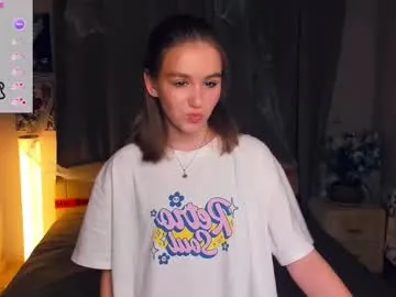 trinahillier from Chaturbate is Freechat