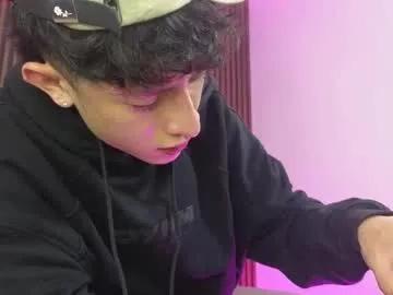 troy_rouge from Chaturbate is Freechat