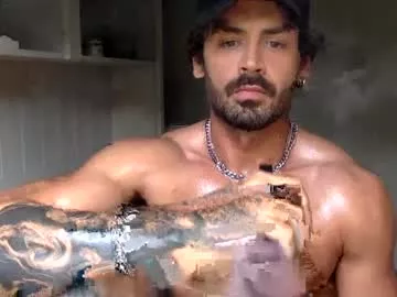 Tylerjamesxxx_ from Chaturbate