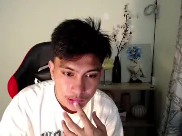 urcuteguy_jhonx from Chaturbate is Freechat