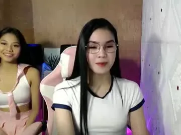 Urpretty_nix from Chaturbate