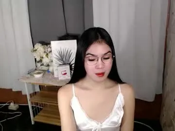 Urpretty_nix from Chaturbate