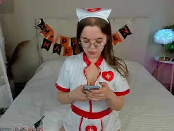 velvetwhisperss from Chaturbate is Freechat