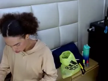 winnybarness from Chaturbate is Freechat