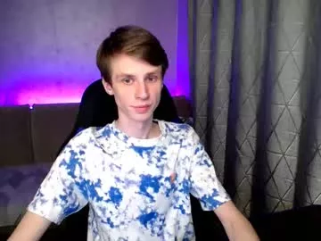 Yes_cute_boy_ from Chaturbate