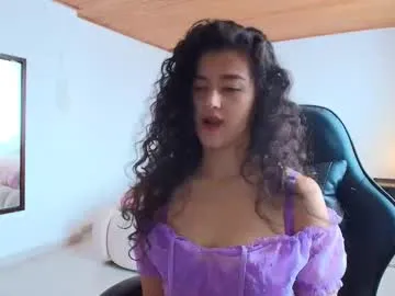 yourdreamgirl2025 from Chaturbate is Freechat