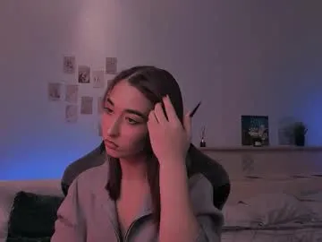 yourjullymoon from Chaturbate is Freechat