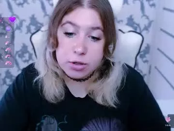 Yourkarma_2_0 from Chaturbate