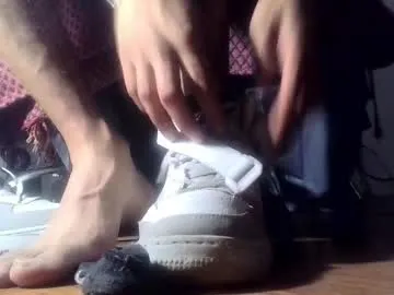 yourskinnybooy from Chaturbate is Freechat