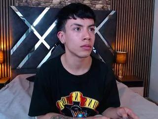 Aaron_blink from Flirt4Free