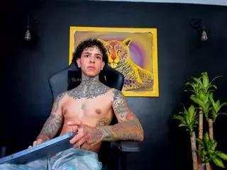 aaron_ford from Flirt4Free