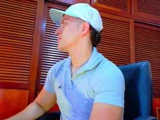 Alan_ferrer from Flirt4Free