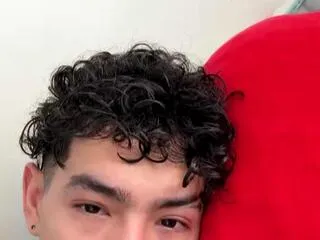 Alan_moan from Flirt4Free