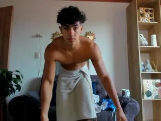 Alan_moan from Flirt4Free