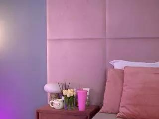 alma_luv from Flirt4Free