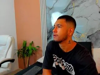 ander_montoya from Flirt4Free is Freechat