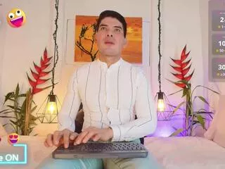 Andrew_hallss from Flirt4Free